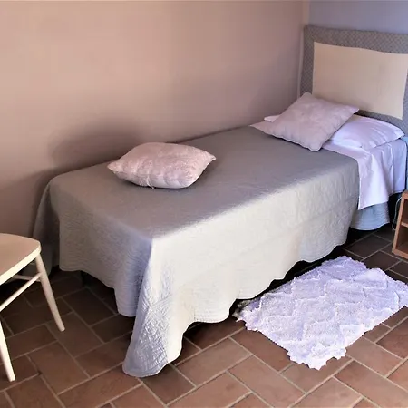 Claudia Toscana - Melograno -10 Min Da Siena Daire