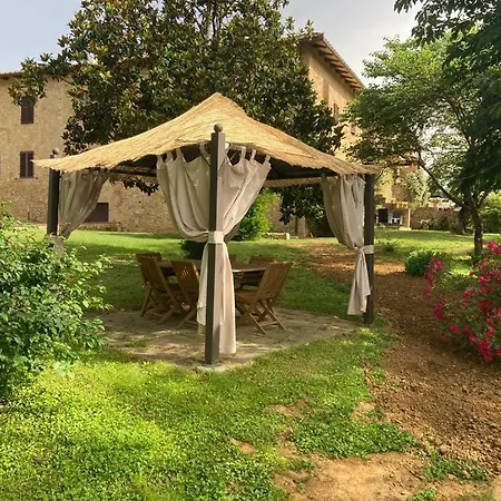 Claudia Toscana - Melograno -10 Min Da Siena Daire Sovicille