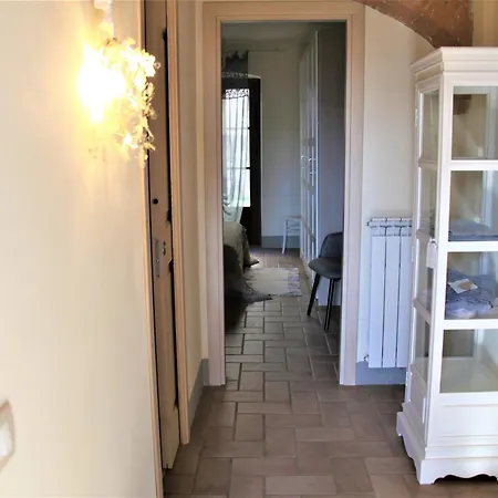 Daire Claudia Toscana - Melograno -10 Min Da Siena *